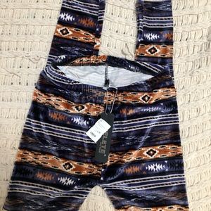 Velvet tribal leggings